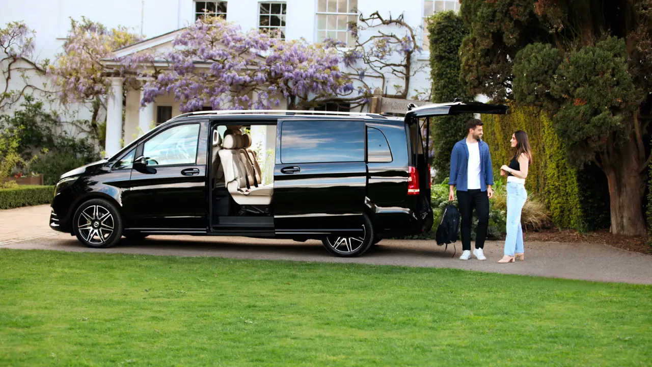 Vip Bookings chauffeur service in uk